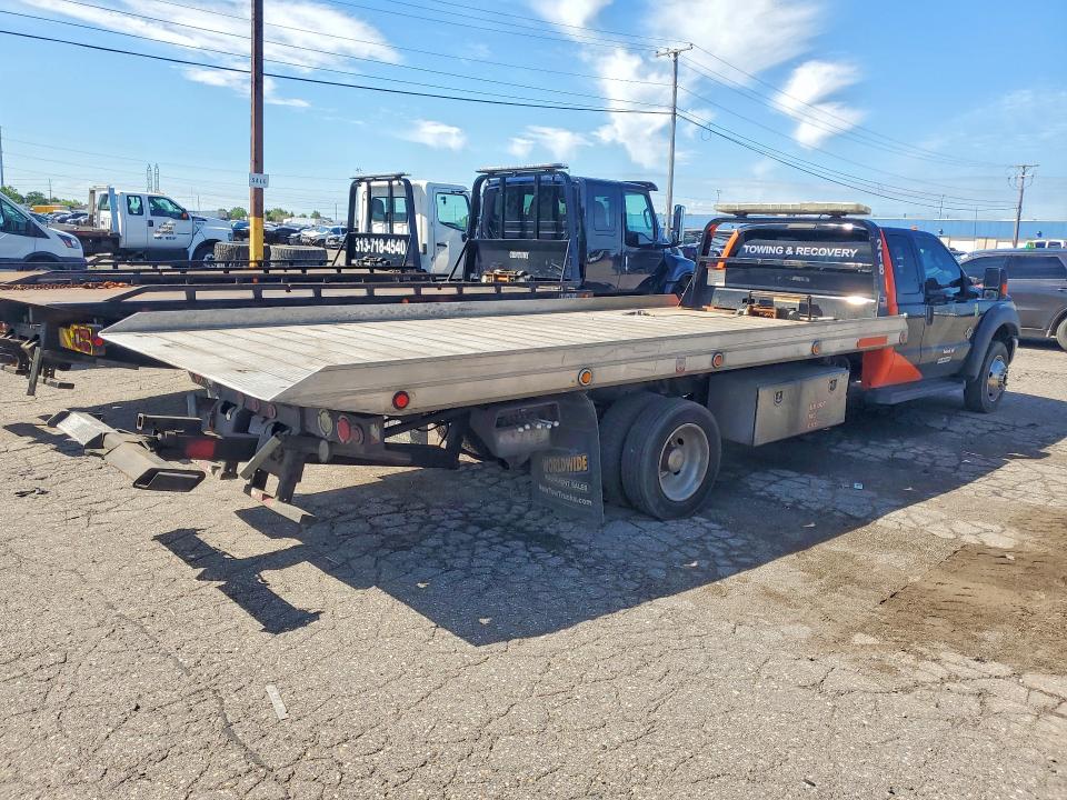 2016 Ford F-550 VIN 1FD0X5HT4GEB57160 COPART salvage auction — MINOR DENT/SCRATCHES, Mi - Certificate Of Title, sold $10,300 on 2026-07-08 (photo 3)