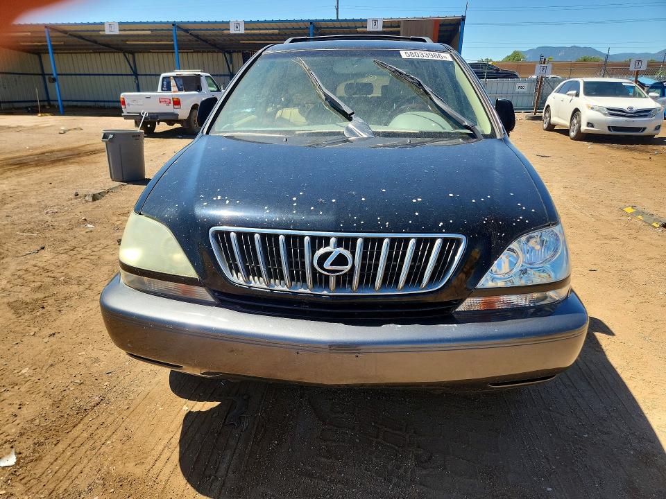 2002 Lexus Rx 300 VIN JTJGF10U820143526 COPART salvage auction — MINOR DENT/SCRATCHES, Ca - Dlr/Dis/Exp Only Salvage Title, sold $375 on 2026-07-15 (photo 5)