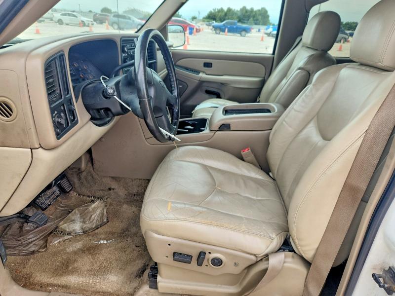 2003 Chevrolet Suburban VIN 3GNEC16Z73G208053 COPART salvage auction — FRONT END, Tx - Salvage Vehicle Title, sold $775 on 2026-07-02 (photo 7)