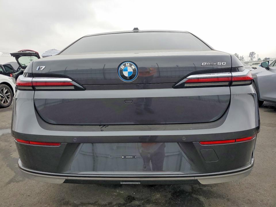 2024 BMW I7 VIN WBY43EJ06RCR73186 COPART salvage auction — MINOR DENT/SCRATCHES, Ca - Salvage Certificate, sold $43,000 on 2026-08-03 (photo 6)