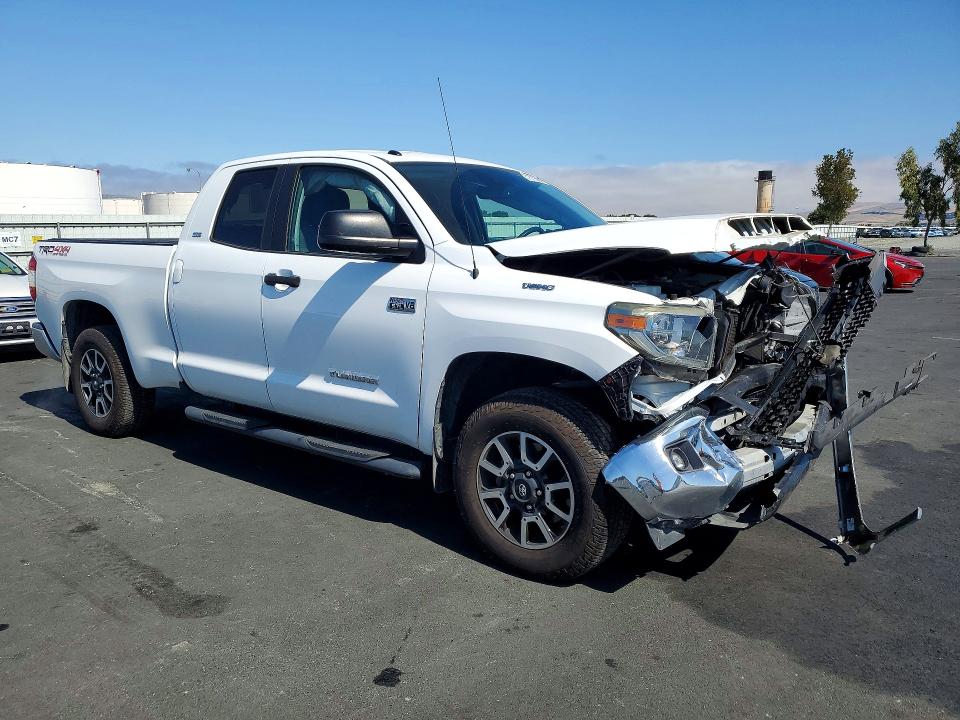 2018 Toyota Tundra VIN 5TFUY5F11JX726904 COPART salvage auction — FRONT END, Ca - Salvage Certificate, sold $14,400 on 2026-07-06 (photo 4)
