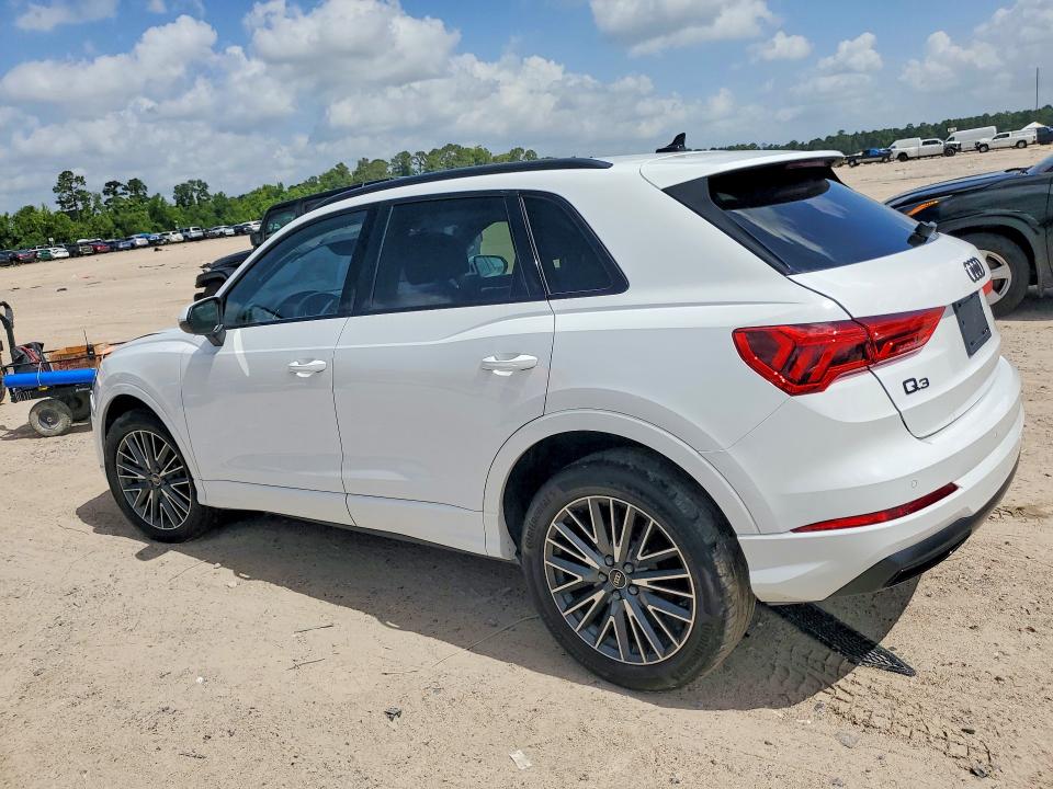 2024 Audi Q3 VIN WA1AUCF32R1085274 COPART salvage auction — FRONT END, La - Cert Of Title-Salvage, sold $13,900 on 2026-07-28 (photo 2)