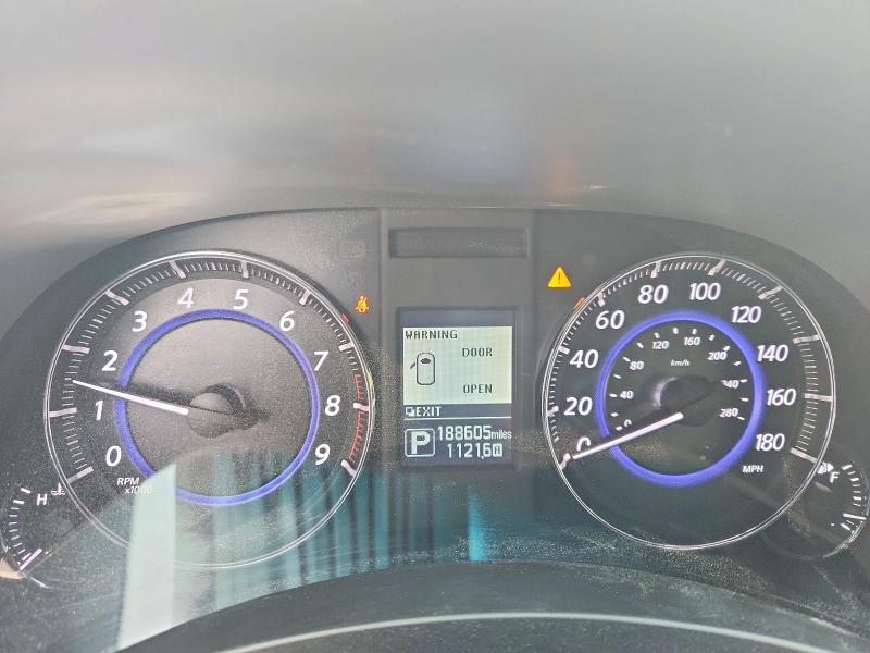 2017 Infiniti Qx70 VIN JN8CS1MU8HM143779 COPART salvage auction — NORMAL WEAR, Tx - Certificate Of Title, sold $1,750 on 2026-07-04 (photo 9)