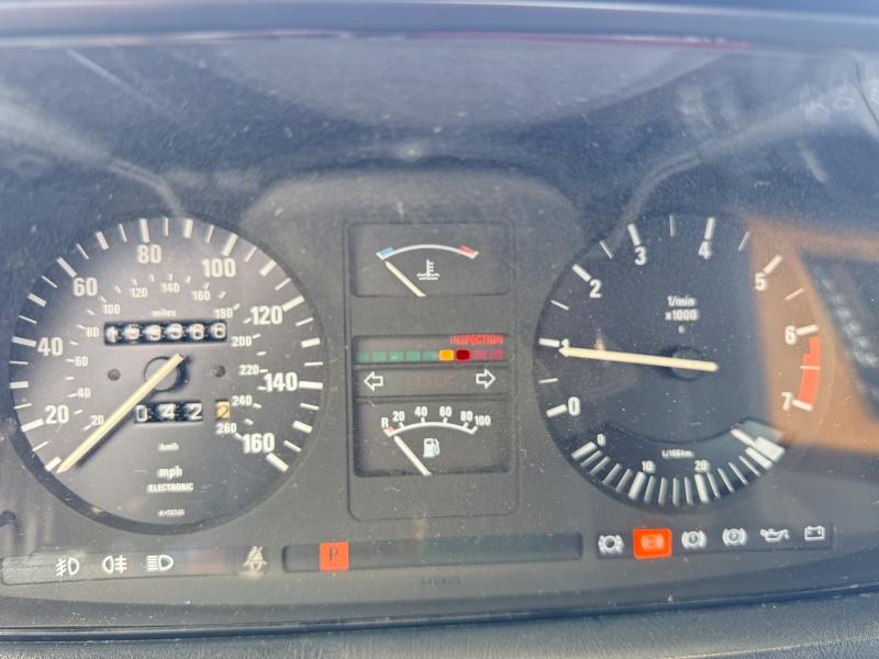 1985 BMW 7 series VIN WBAFJ910608751757 COPART salvage auction — MINOR DENT/SCRATCHES, Or - Certificate Of Title (P), sold $5,800 on 2026-07-13 (photo 8)