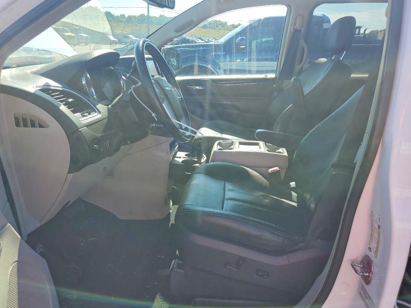 2016 Chrysler Voyager VIN 2C4RC1BG7GR165073 COPART salvage auction — MECHANICAL, Co - Dis/Dlr/Exp Only Clean Title, sold $275 on 2026-07-08 (photo 7)