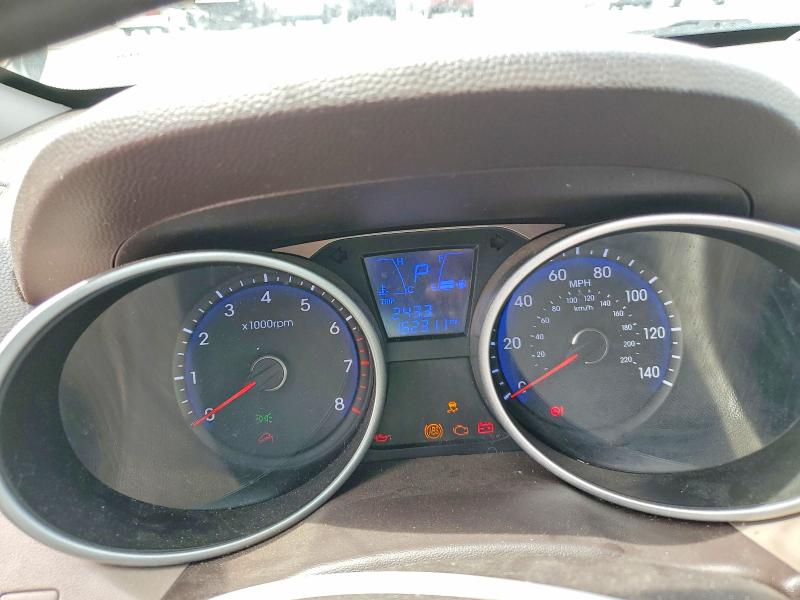 2014 Hyundai Tucson VIN KM8JT3AF7EU903208 COPART salvage auction — FRONT END, Fl - Cert Of Title Slvg Rebuildable, sold $475 on 2026-07-08 (photo 9)