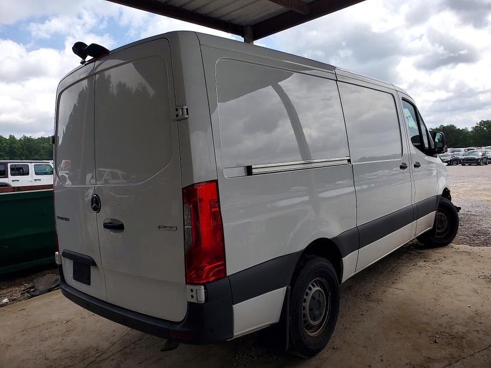 2022 Mercedes-benz Sprinter VIN W1Y70BGY0NT088118 COPART salvage auction — FRONT END, Al - Certificate Of Title, sold $4,150 on 2026-07-07 (photo 3)