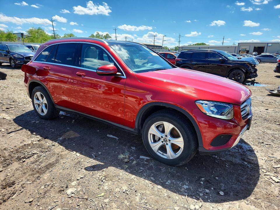 2017 Mercedes-benz Glc VIN WDC0G4JB8HF254660 COPART salvage auction — MINOR DENT/SCRATCHES, Il - Certificate Of Title, sold $6,100 on 2026-07-17 (photo 4)