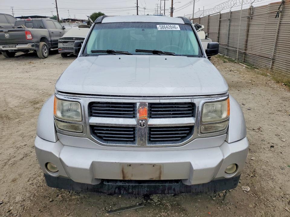 2007 Dodge Nitro VIN 1D8GU58K87W690529 COPART salvage auction — NORMAL WEAR, Ca - Dis/Dlr/Exp App For Dup Clean, sold $275 on 2026-07-02 (photo 5)