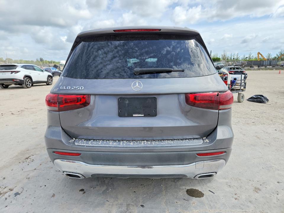 2022 Mercedes-benz Glb VIN W1N4M4GB2NW196606 COPART salvage auction — MINOR DENT/SCRATCHES, Fl - Certificate Of Title, sold $15,600 on 2026-07-28 (photo 6)