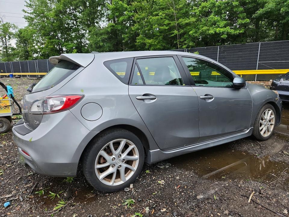 2012 Mazda VIN JM1BL1M60C1506785 COPART salvage auction — MINOR DENT/SCRATCHES, Md - Cert Of Salvage > 75% Damage, sold $1,650 on 2026-07-28 (photo 3)