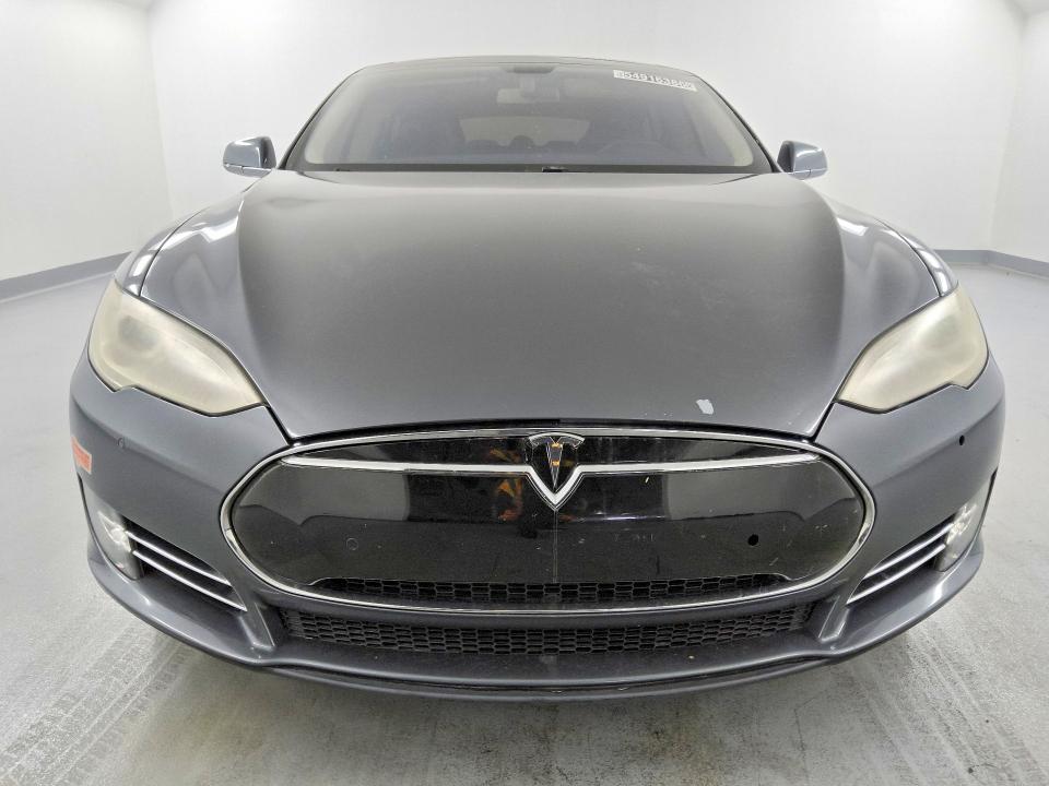 2013 Tesla Model s VIN 5YJSA1DP0DFP16312 COPART salvage auction — MECHANICAL, Ca - Certificate Of Title, sold $4,200 on 2026-07-02 (photo 5)