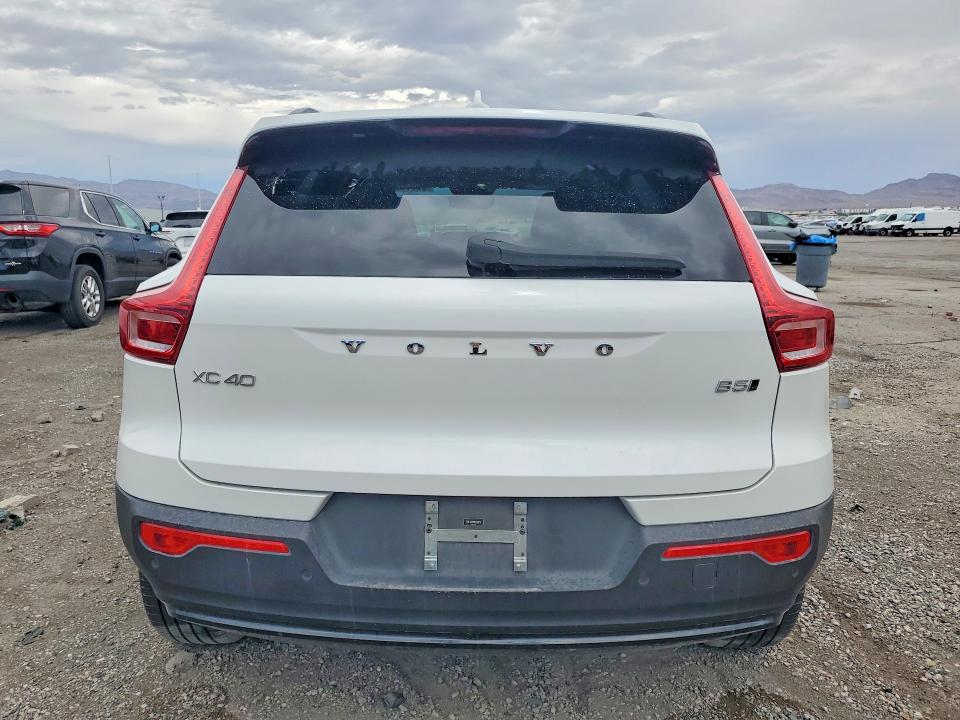 2024 Volvo Xc40 VIN YV4L12UM3R2229273 COPART salvage auction — FRONT END, Nv - Salvage Title, sold $200 on 2026-07-28 (photo 6)