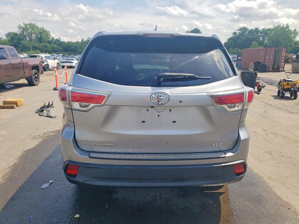2016 Toyota Highlander VIN 5TDJKRFH7GS301050 COPART salvage auction — FRONT END, Ct - Cert Of Title-Salvage, sold $3,600 on 2026-07-17 (photo 6)