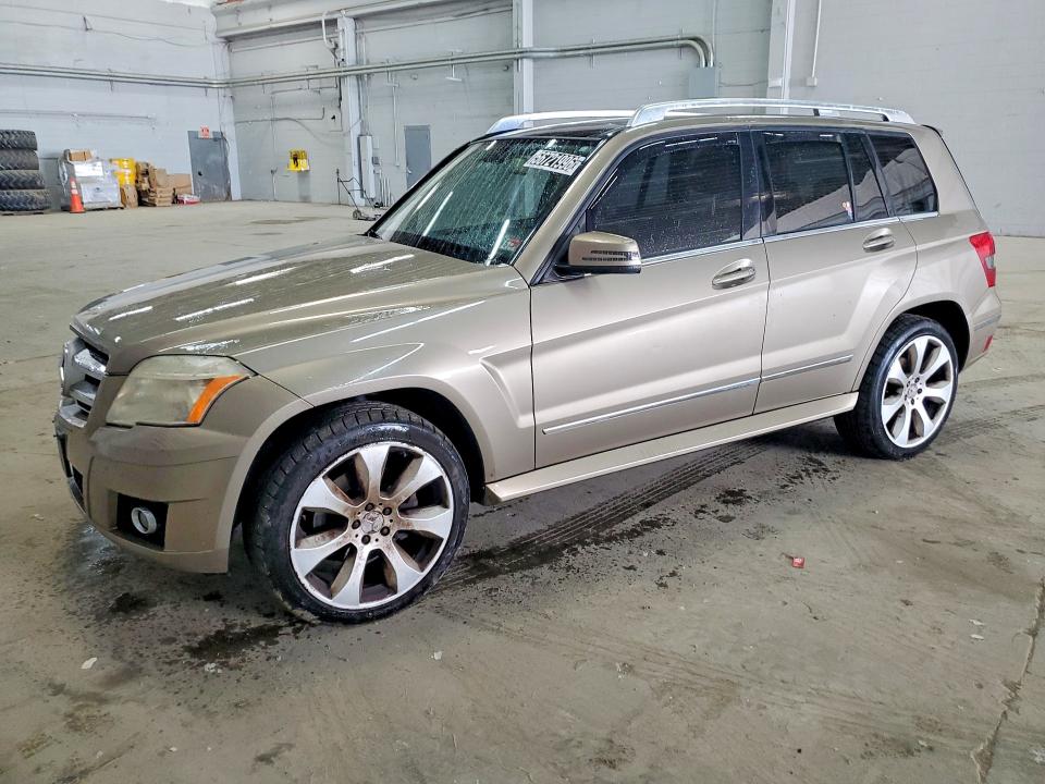 2010 Mercedes-benz Glk-class VIN WDCGG8HB3AF351685 COPART salvage auction — MINOR DENT/SCRATCHES, Va - Certificate Of Title, sold $250 on 2026-08-04 (photo 1)