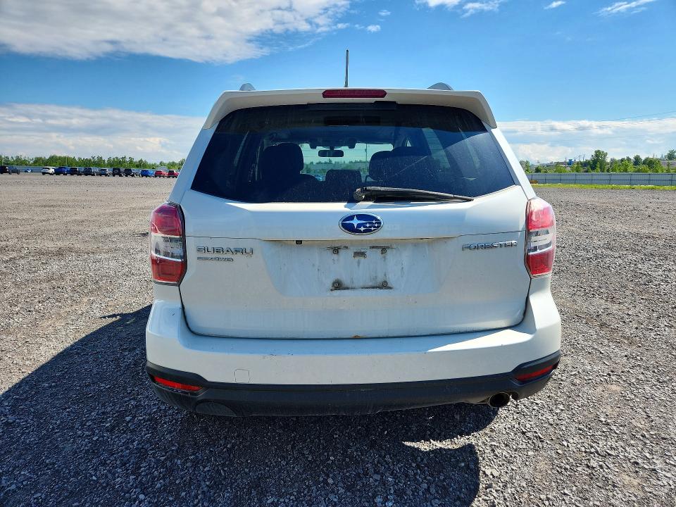 2015 Subaru Forester VIN JF2SJCNC0FH840656 COPART salvage auction — MINOR DENT/SCRATCHES, On - Permit No Brand - Unfit, sold $1,800 on 2026-07-21 (photo 6)
