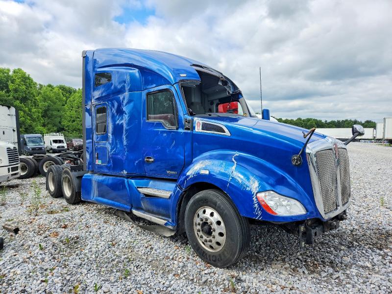 2021 Kenworth Construction VIN 1XKYD49X7MJ437478 COPART salvage auction — ALL OVER, PA - CERTIFICATE OF SALVAGE, sold $7,500 on 2026-07-16 (photo 1)