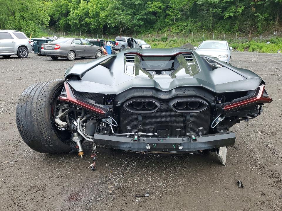 2025 Lamborghini Revuelto VIN ZHWUC1ZM0SLA02105 COPART salvage auction — REAR END, NY - MV-907A SALVAGE CERTIFICATE, sold $170,000 on 2026-08-03 (photo 6)