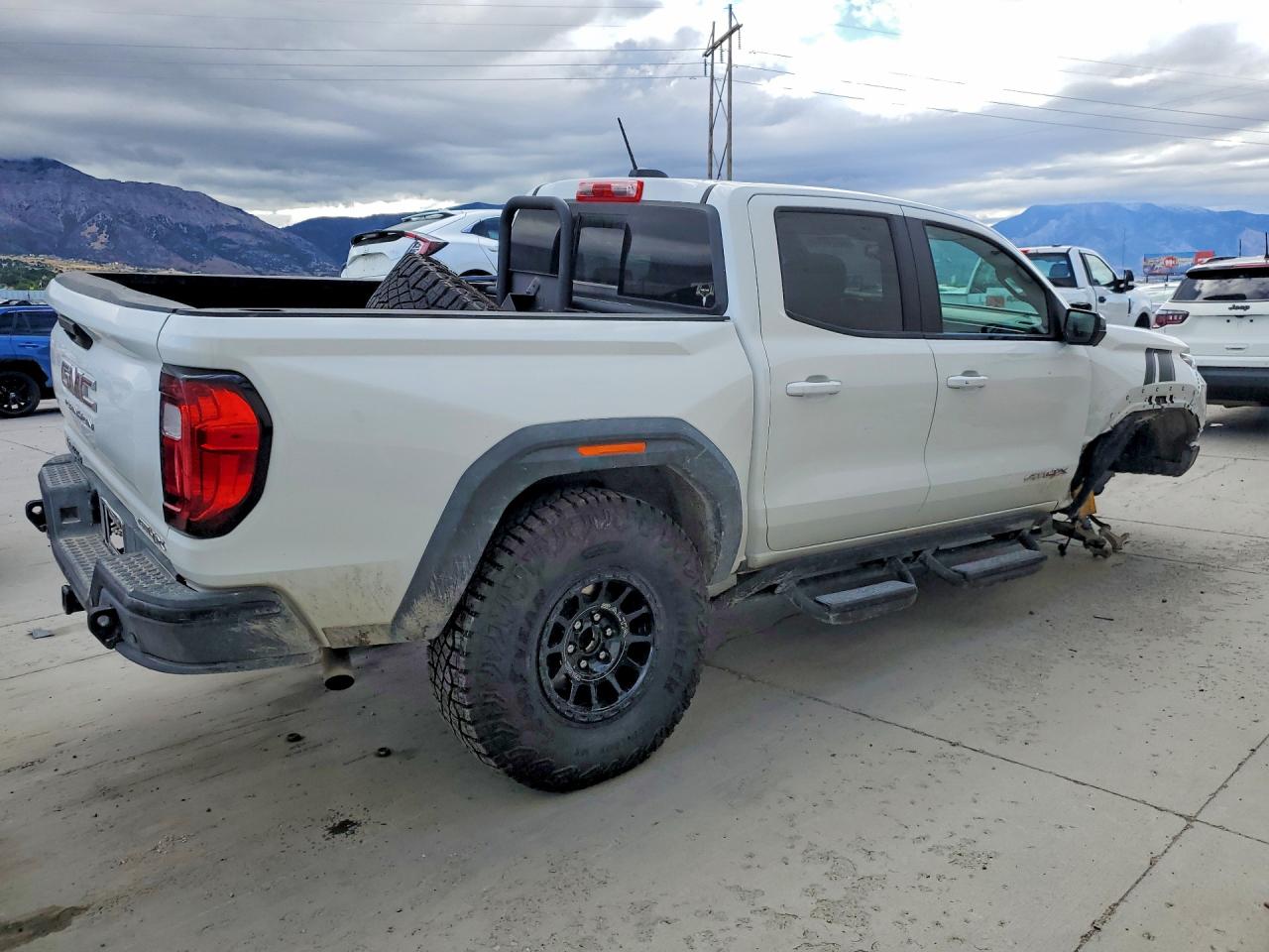 2024 Gmc Canyon VIN 1GTP6EEK1R1127934 COPART salvage auction — Front End, UT - SALVAGE CERTIFICATE, sold $16,700 on 2026-08-17 (photo 3)