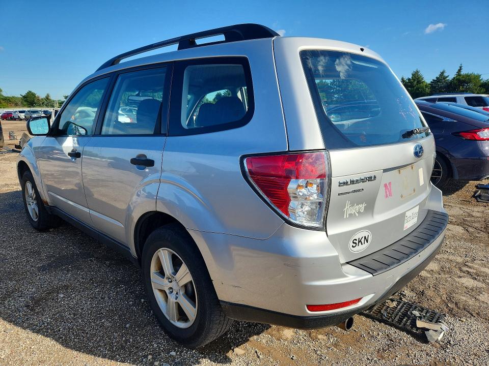 2011 Subaru Forester VIN JF2SHBBC3BH777170 COPART salvage auction — SIDE, IL - SALVAGE CERTIFICATE, sold $725 on 2026-07-28 (photo 2)