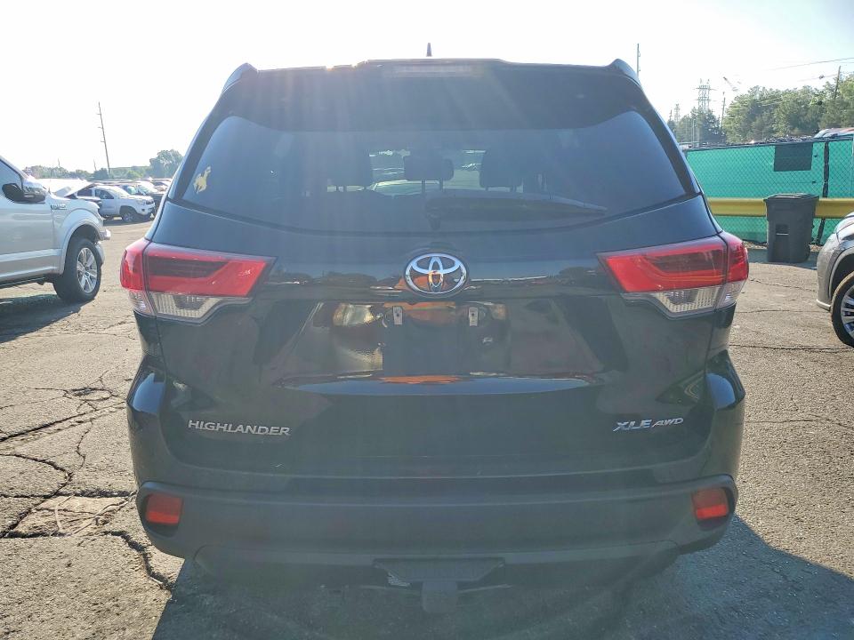 2019 Toyota Highlander VIN 5TDJZRFH2KS592836 COPART salvage auction — FRONT END, Co - Public - Salvage Title, sold $11,800 on 2026-07-07 (photo 6)