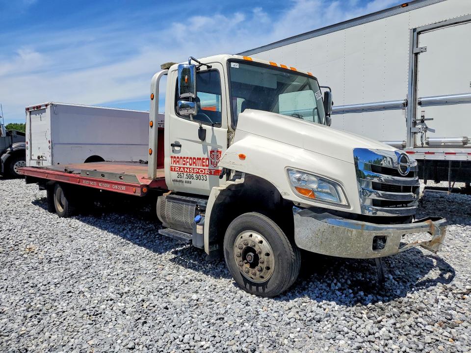 2015 Hino 258/268 VIN 5PVNJ8JN6F4S51814 COPART salvage auction — FRONT END, PA - CERTIFICATE OF SALVAGE, sold $2,100 on 2026-07-08 (photo 4)