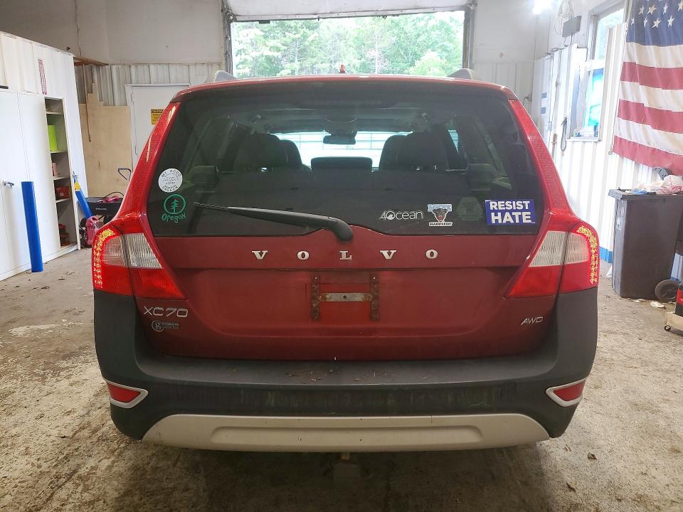 2012 Volvo Xc70 VIN YV4940BZ4C1118295 COPART salvage auction — FRONT END, ME - CERT OF TITLE-SALVAGE COLLISIO, sold $500 on 2026-08-13 (photo 6)