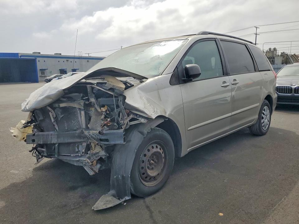 2009 Toyota Sienna VIN 5TDZK23C39S276086 COPART salvage auction — FRONT END, Ca - Salvage Certificate, sold $625 on 2026-07-06 (photo 1)