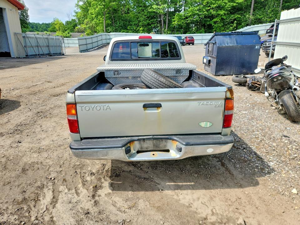 2000 Toyota Tacoma VIN 5TEVL52N8YZ704218 COPART salvage auction — NORMAL WEAR, Vt - Certificate Of Title, sold $600 on 2026-07-27 (photo 7)