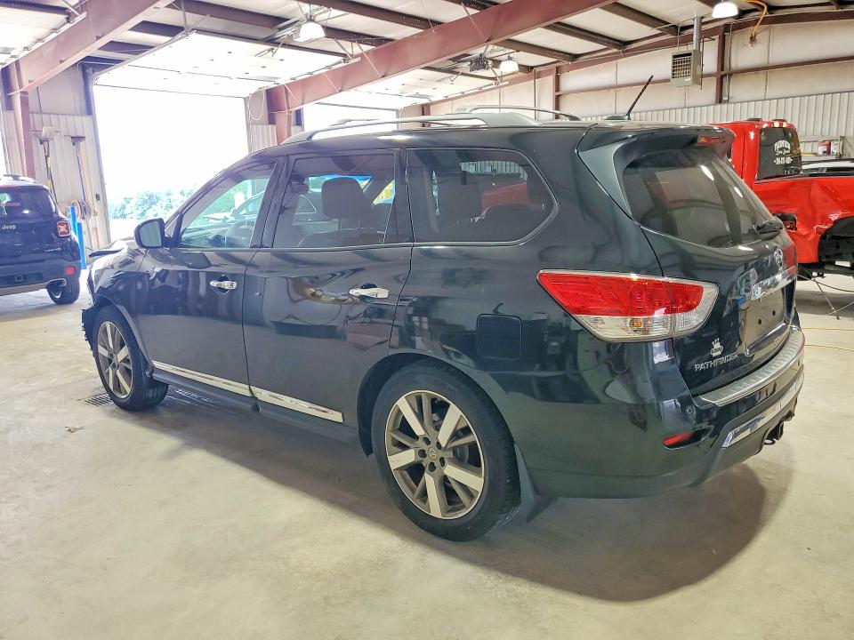 2015 Nissan Pathfinder VIN 5N1AR2MM5FC667068 COPART salvage auction — FRONT END, Md - Cert Of Salvage > 75% Damage, sold $950 on 2026-07-10 (photo 2)