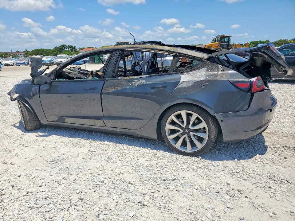 2019 Tesla Model 3 VIN 5YJ3E1EB2KF418529 COPART salvage auction — BURN, Fl - Certificate Of Destruction, sold $300 on 2026-07-31 (photo 2)