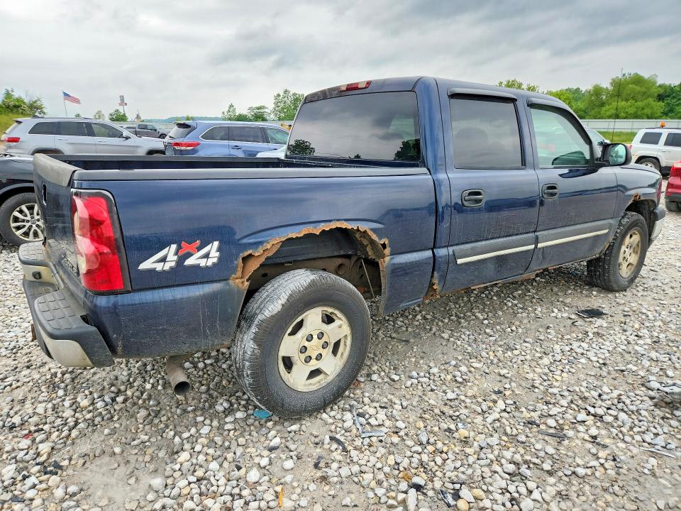 2005 Chevrolet Silverado VIN 2GCEK13T451117264 COPART salvage auction — NORMAL WEAR, MI - DEALER ONLY CLEAN TITLE, sold $525 on 2026-07-02 (photo 3)