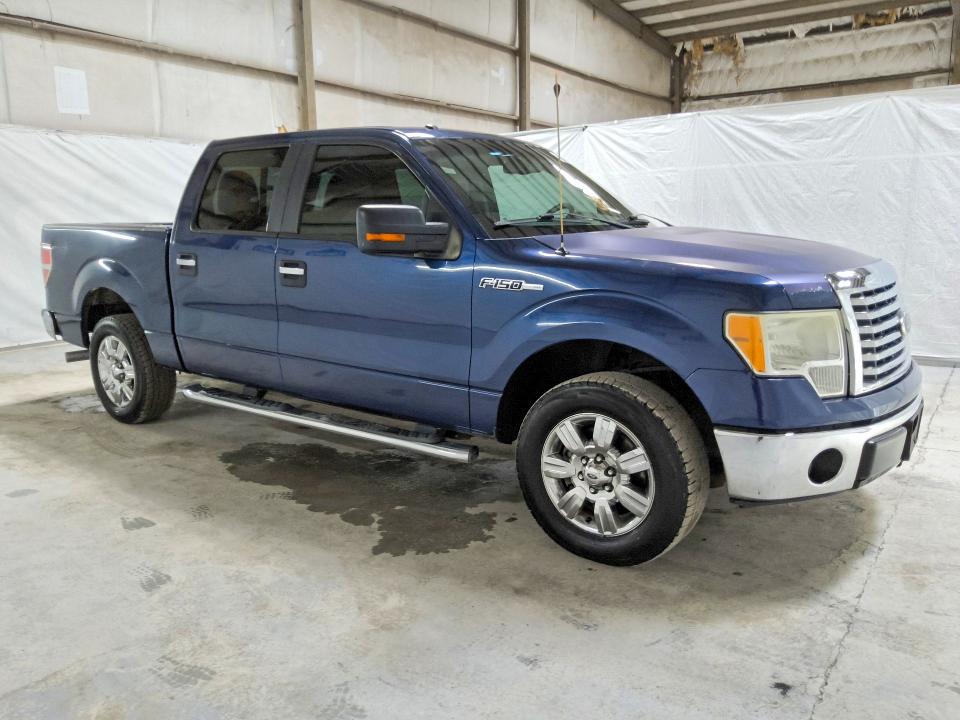 2010 Ford F-150 lightning VIN 1FTEW1C83AFC81172 COPART salvage auction — MINOR DENT/SCRATCHES, TN - CERTIFICATE OF TITLE, sold $175 on 2026-07-09 (photo 4)