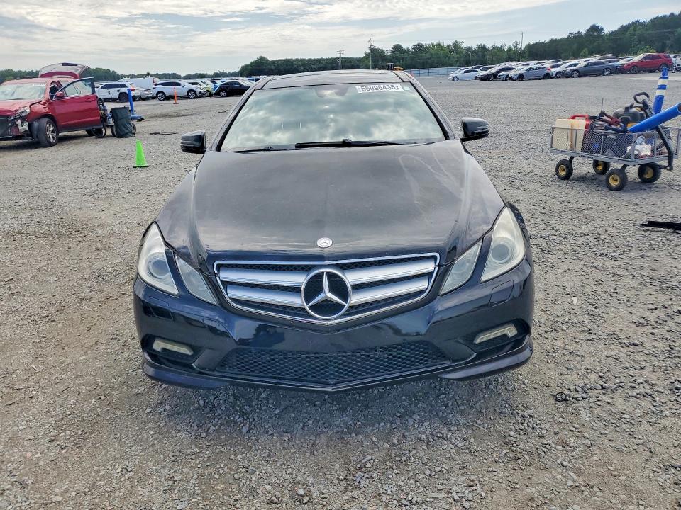 2011 Mercedes-benz E-klasse VIN WDDKJ7CB9BF065625 COPART salvage auction — WATER/FLOOD, Nc - Salvage Certificate Of Title, sold $575 on 2026-07-27 (photo 5)