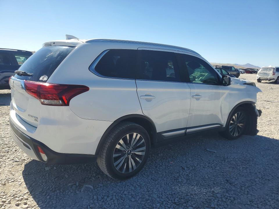 2019 Mitsubishi VIN JA4AD3A32KZ028605 COPART salvage auction — FRONT END, Ut - Salvage Certificate, sold $725 on 2026-07-28 (photo 3)