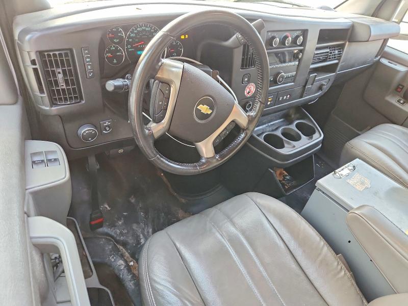 2016 Chevrolet Express 2500 VIN 1GCWGAFF8G1210664 COPART salvage auction — MINOR DENT/SCRATCHES, NC - DEALER ONLY CLEAN TITLE, sold $325 on 2026-07-09 (photo 8)