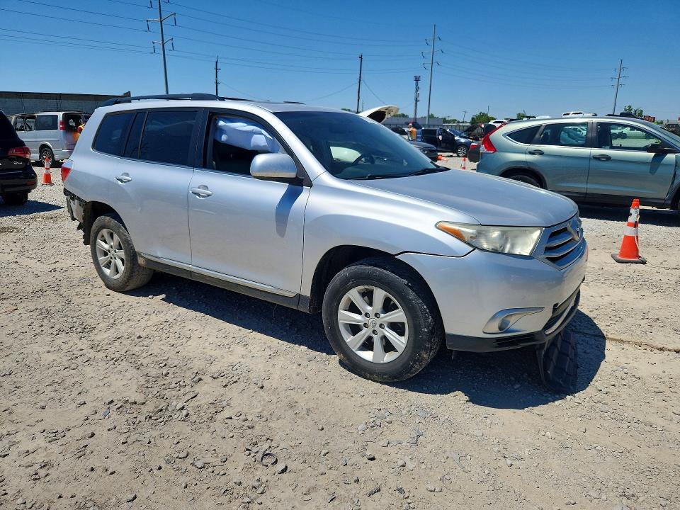 2012 Toyota Highlander VIN 5TDBK3EH8CS148014 COPART salvage auction — FRONT END, Oh - Cert Of Title-Salvage, sold $2,500 on 2026-07-17 (photo 4)