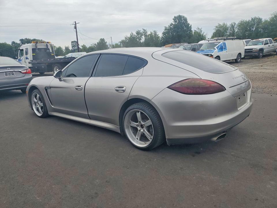 2011 Porsche Panamera VIN WP0AA2A75BL011151 COPART salvage auction — MINOR DENT/SCRATCHES, Ca - Cert Of Title-Salvaged, sold $4,150 on 2026-07-29 (photo 2)
