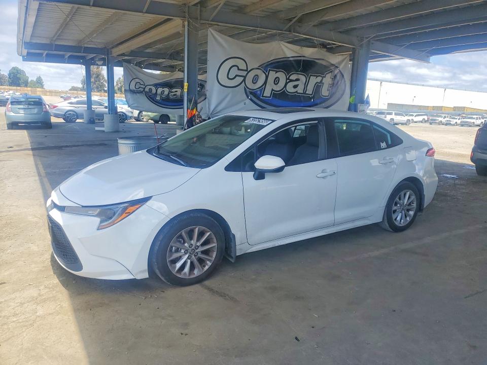 2022 Toyota Corolla VIN 5YFBPMBE9NP342046 COPART salvage auction — MINOR DENT/SCRATCHES, BC - VEH REGISTRATION-NO BRAND (P), sold $750 on 2026-07-28 (photo 1)