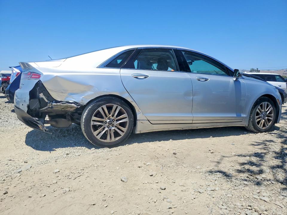 2015 Lincoln Mkz VIN 3LN6L2G92FR606728 COPART salvage auction — REAR END, Salvage Title, sold $1,300 on 2026-07-23 (photo 3)