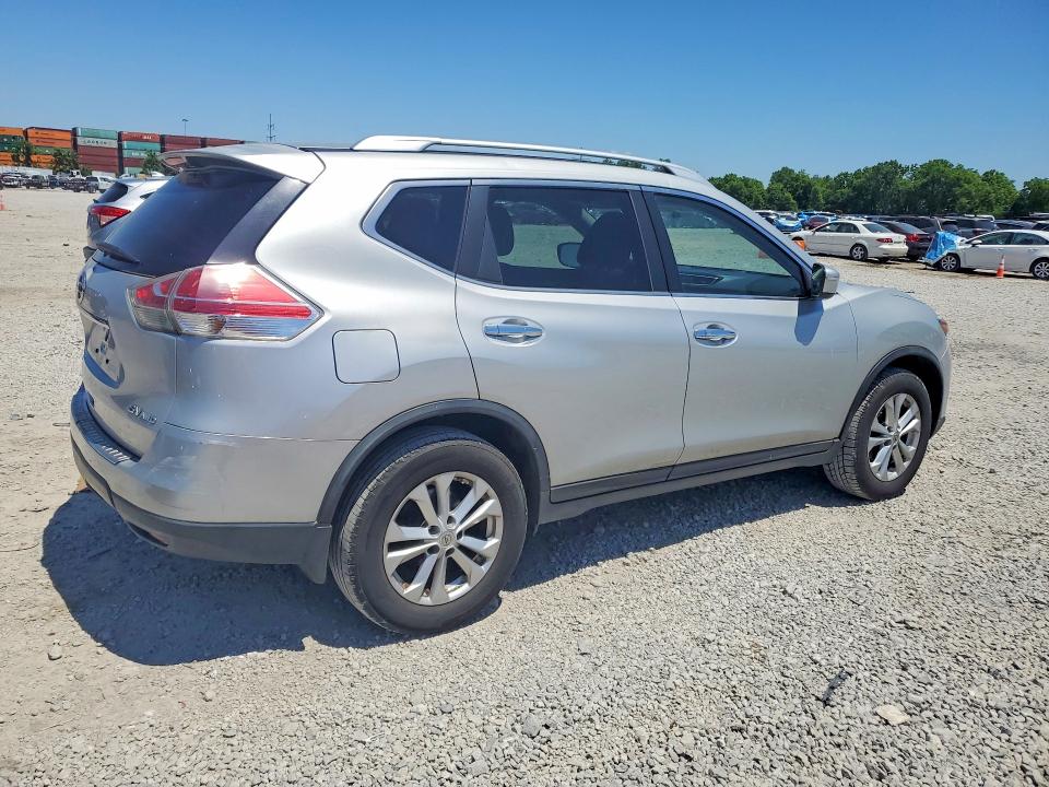 2015 Nissan Rogue VIN KNMAT2MV4FP563355 COPART salvage auction — NORMAL WEAR, OH - CERT OF TITLE-REBUILT SALVAGE, sold $300 on 2026-07-02 (photo 3)