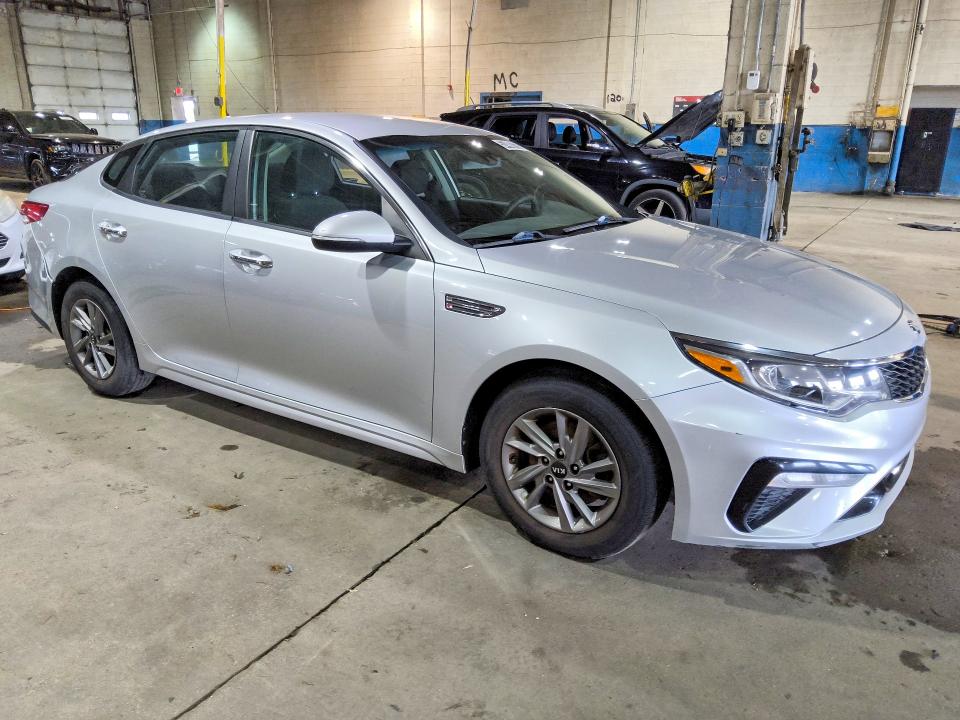 2020 Kia Optima VIN 5XXGT4L30LG418287 COPART salvage auction — VANDALISM, WV - CERTIFICATE OF TITLE, sold $675 on 2026-07-14 (photo 4)