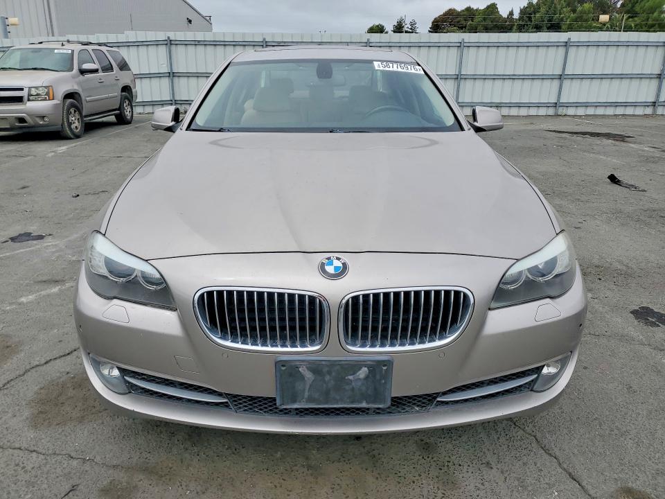 2011 BMW 5 series VIN WBAFR7C50BC800957 COPART salvage auction — MECHANICAL, MT - DIS/DLR/EXP ONLY CLEAN TITLE, sold $1,500 on 2026-07-10 (photo 5)