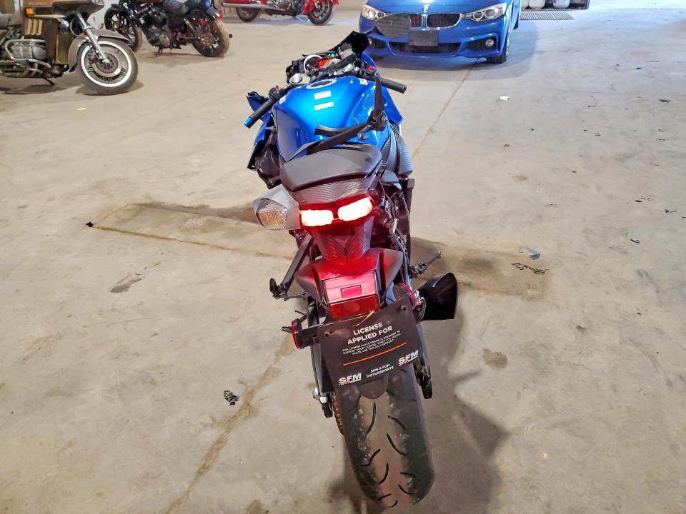2023 Suzuki Gsx-r VIN JS1GN7FA7P7101220 COPART salvage auction — FRONT END, IA - CERT OF TITLE-SALVAGE TITLE, sold $1,200 on 2026-07-30 (photo 4)