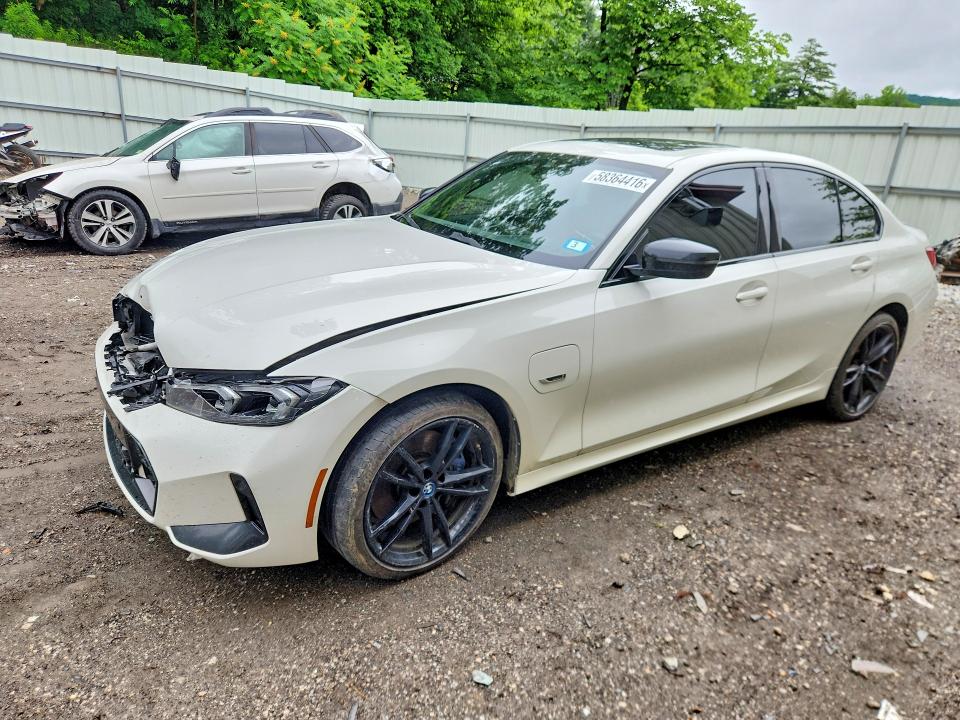 2023 BMW 3 Series VIN 3MW39FS09P8D31613 — COPART salvage auction photo