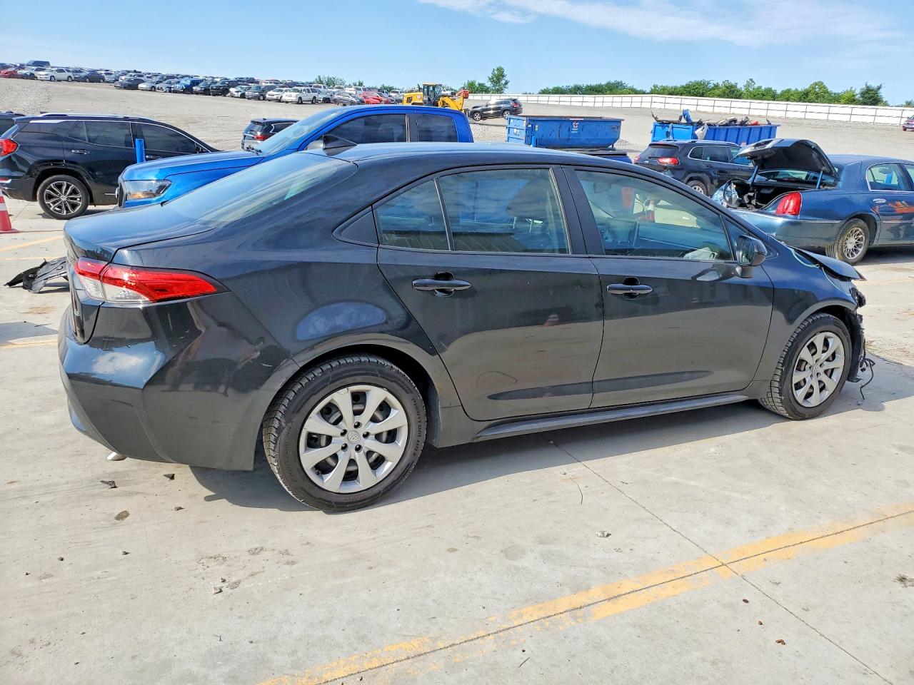 2021 Toyota Corolla VIN JTDEPMAE3MJ184224 COPART salvage auction — Front End, KY - CERT OF TITLE-SALVAGE, sold $5,100 on 2026-07-09 (photo 3)
