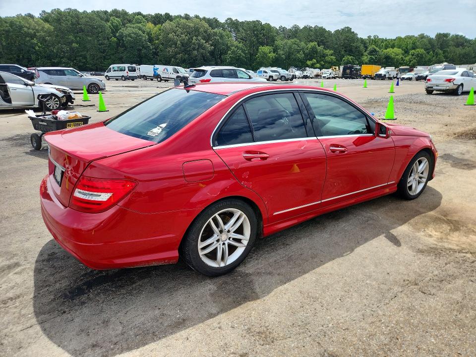 2014 Mercedes-benz VIN WDDGF4HB5EA959377 COPART salvage auction — WATER/FLOOD, Ms - Cert Of Title - Flood Salvage, sold $325 on 2026-07-17 (photo 3)