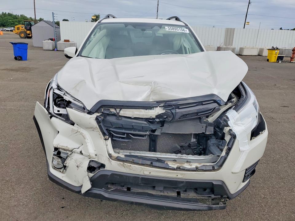 2022 Subaru Forester VIN JF2SKAPC9NH437319 COPART salvage auction — FRONT END, Or - Salvage Title Certificate, sold $200 on 2026-07-27 (photo 5)