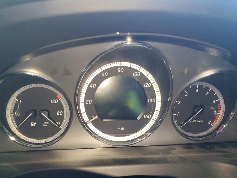 2010 Mercedes-benz C class VIN WDDGF5EB8AF475985 COPART salvage auction — MINOR DENT/SCRATCHES, Az - Certificate Of Title, sold $450 on 2026-07-27 (photo 9)