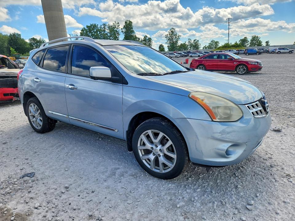 2013 Nissan Rogue sport VIN JN8AS5MV4DW124541 COPART salvage auction — FRONT END, MI - CERT OF TITLE-REBUILT SALVAGE, sold $200 on 2026-08-02 (photo 4)